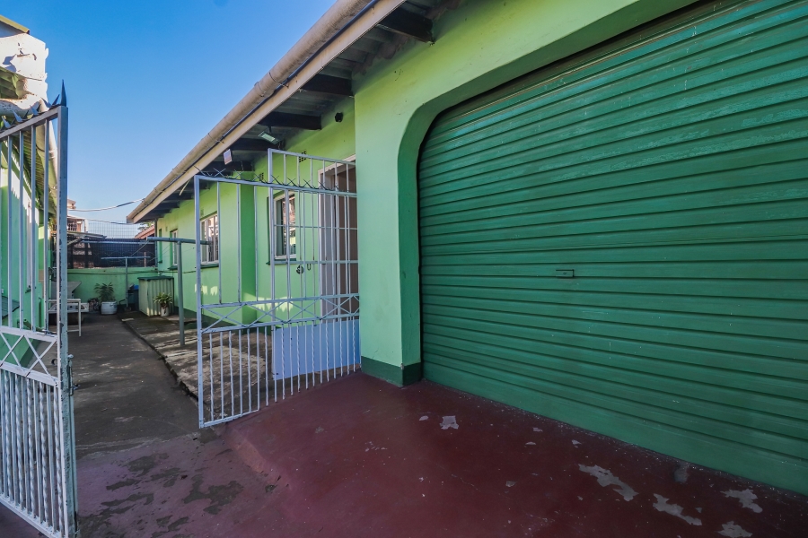 To Let 1 Bedroom Property for Rent in Clayfield KwaZulu-Natal