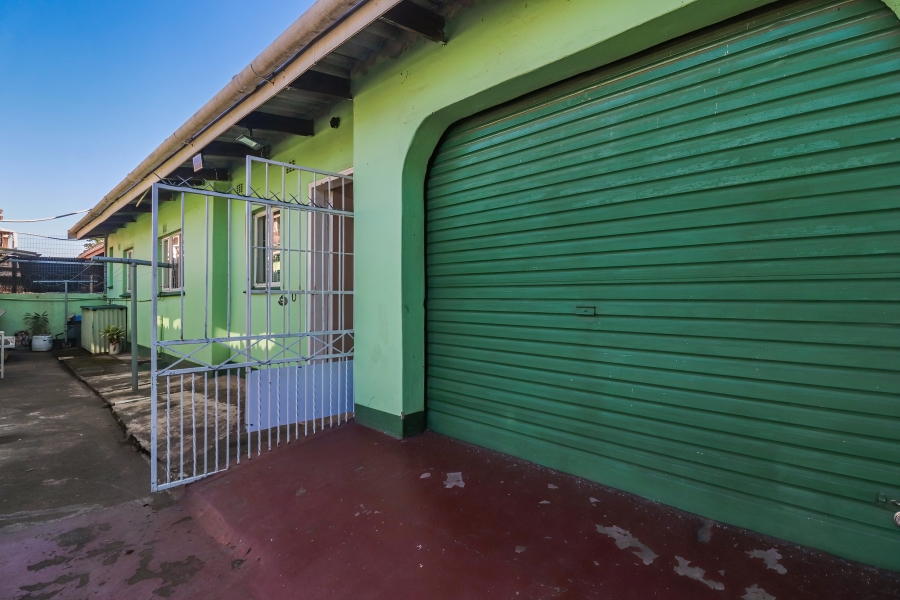 To Let 1 Bedroom Property for Rent in Clayfield KwaZulu-Natal