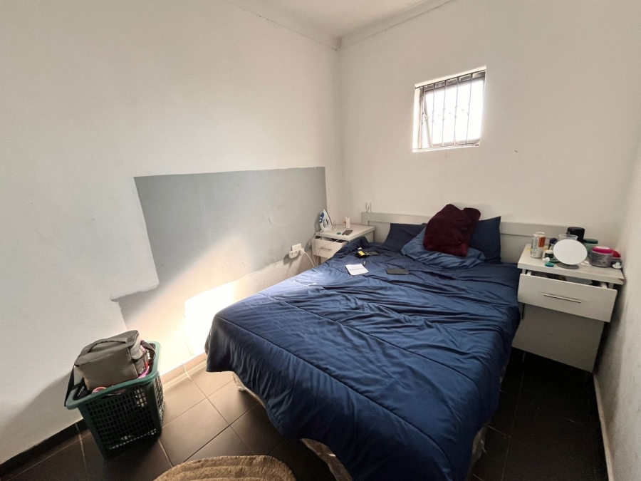 To Let Commercial Property for Rent in Bluff KwaZulu-Natal