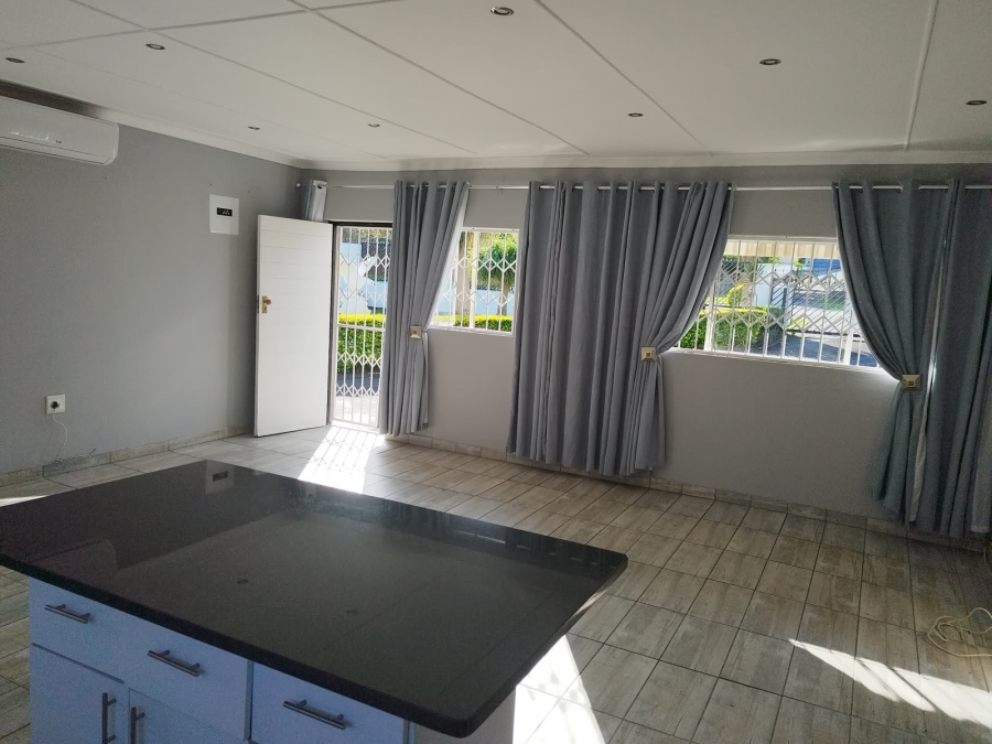To Let 1 Bedroom Property for Rent in Hayfields KwaZulu-Natal