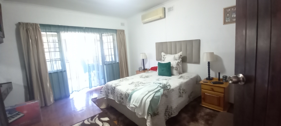 To Let 2 Bedroom Property for Rent in Winston Park KwaZulu-Natal