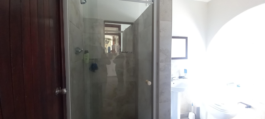 To Let 2 Bedroom Property for Rent in Winston Park KwaZulu-Natal