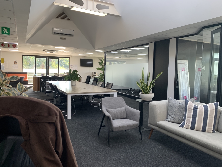 To Let Commercial Property for Rent in La Lucia Ridge KwaZulu-Natal