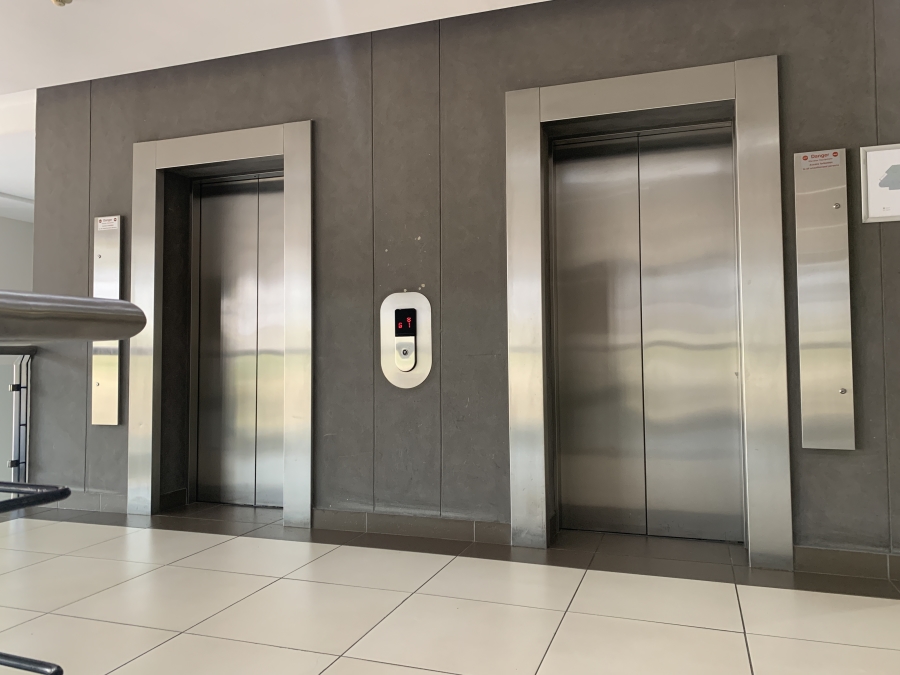 To Let Commercial Property for Rent in La Lucia Ridge KwaZulu-Natal