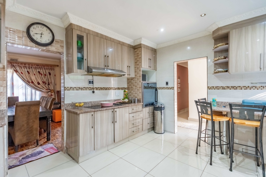 4 Bedroom Property for Sale in Berea West KwaZulu-Natal