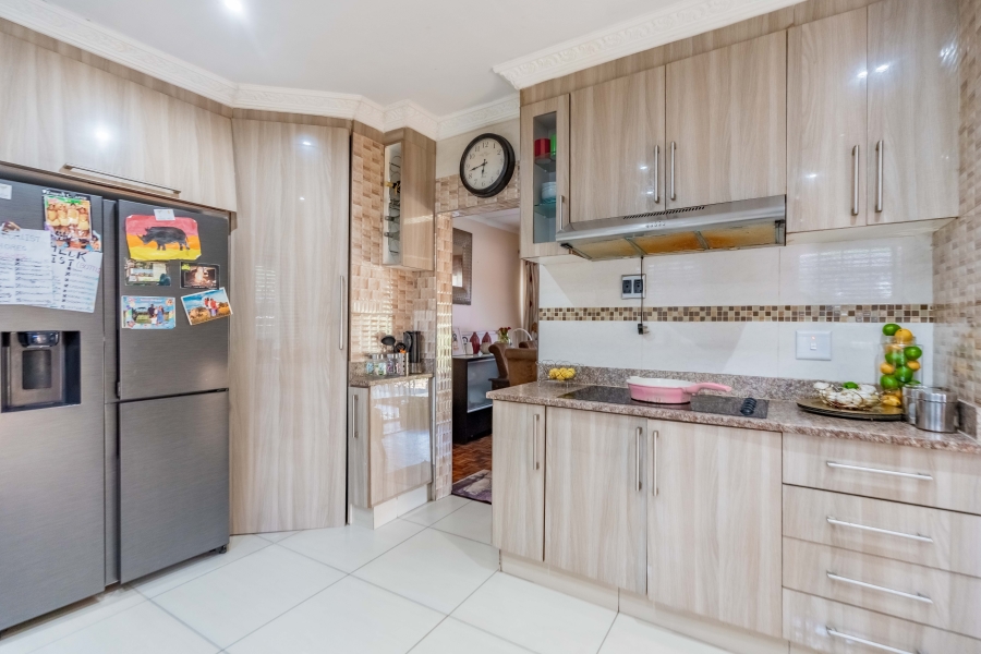 4 Bedroom Property for Sale in Berea West KwaZulu-Natal