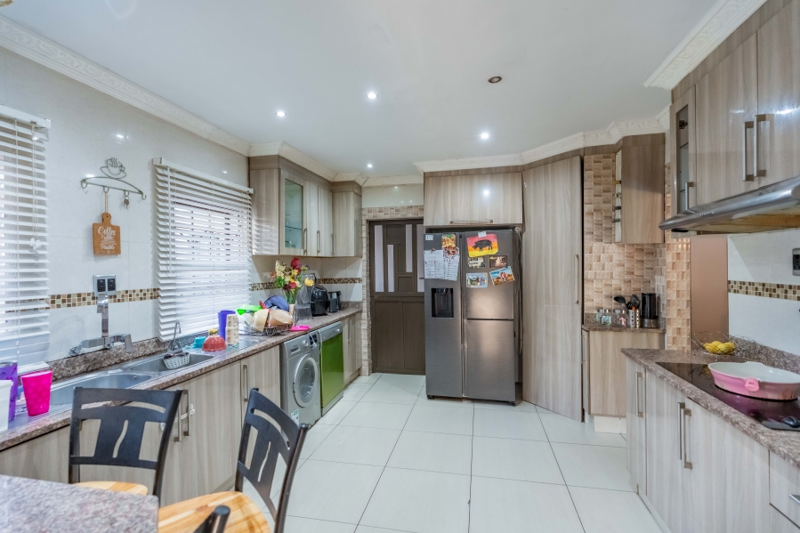 4 Bedroom Property for Sale in Berea West KwaZulu-Natal