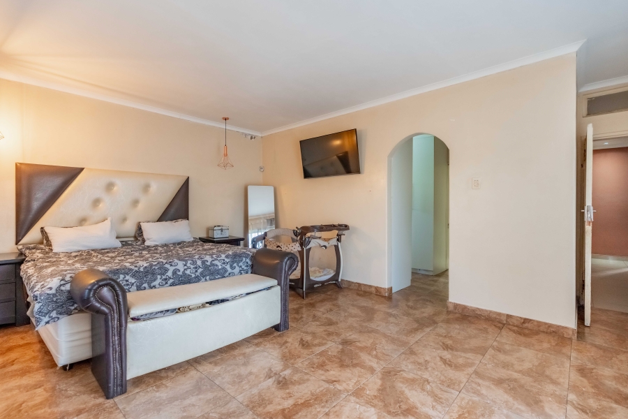 4 Bedroom Property for Sale in Berea West KwaZulu-Natal
