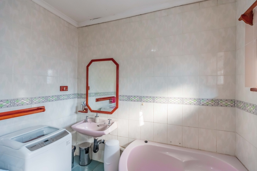 4 Bedroom Property for Sale in Berea West KwaZulu-Natal