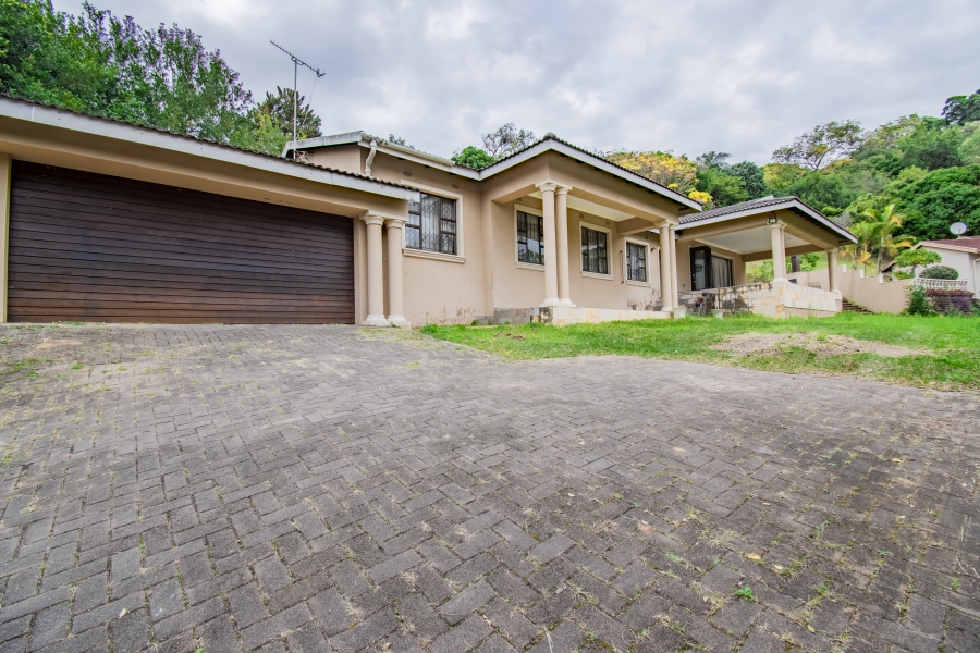 4 Bedroom Property for Sale in Dawncliffe KwaZulu-Natal