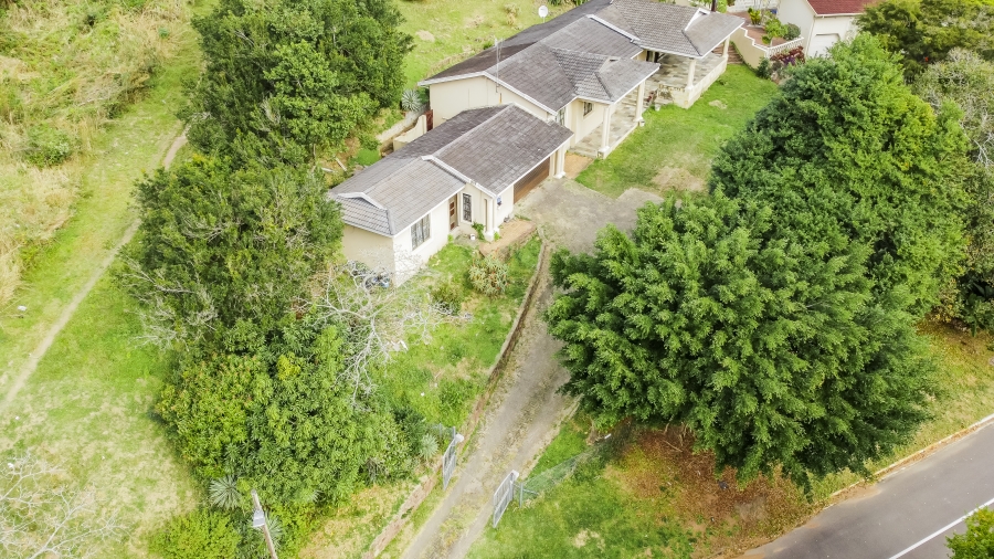 4 Bedroom Property for Sale in Dawncliffe KwaZulu-Natal