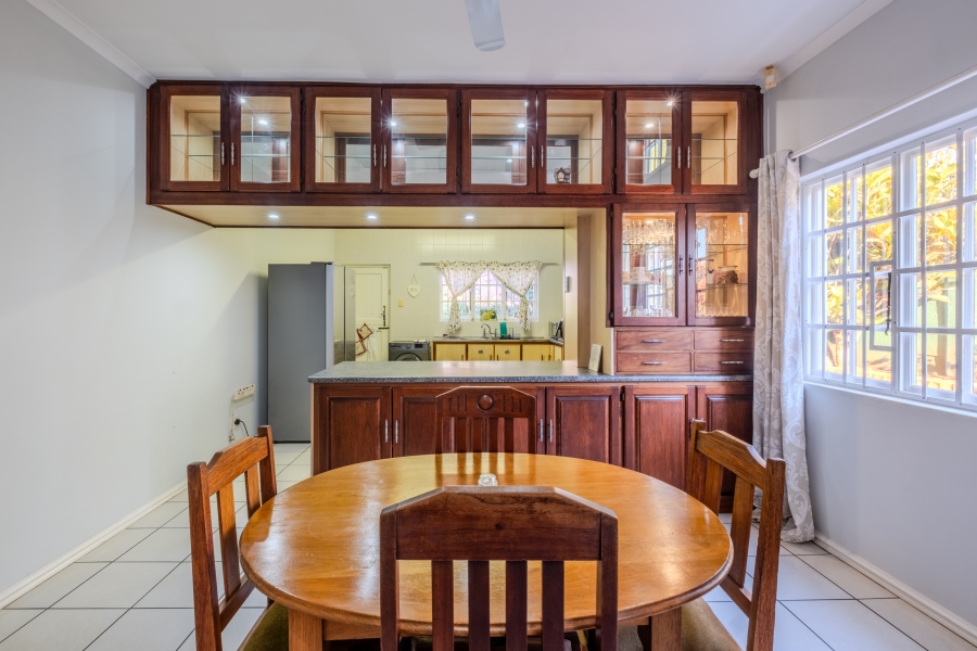 6 Bedroom Property for Sale in Athlone KwaZulu-Natal