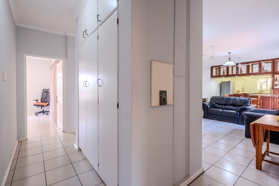 6 Bedroom Property for Sale in Athlone KwaZulu-Natal