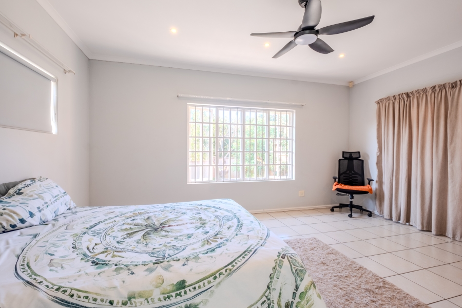 6 Bedroom Property for Sale in Athlone KwaZulu-Natal