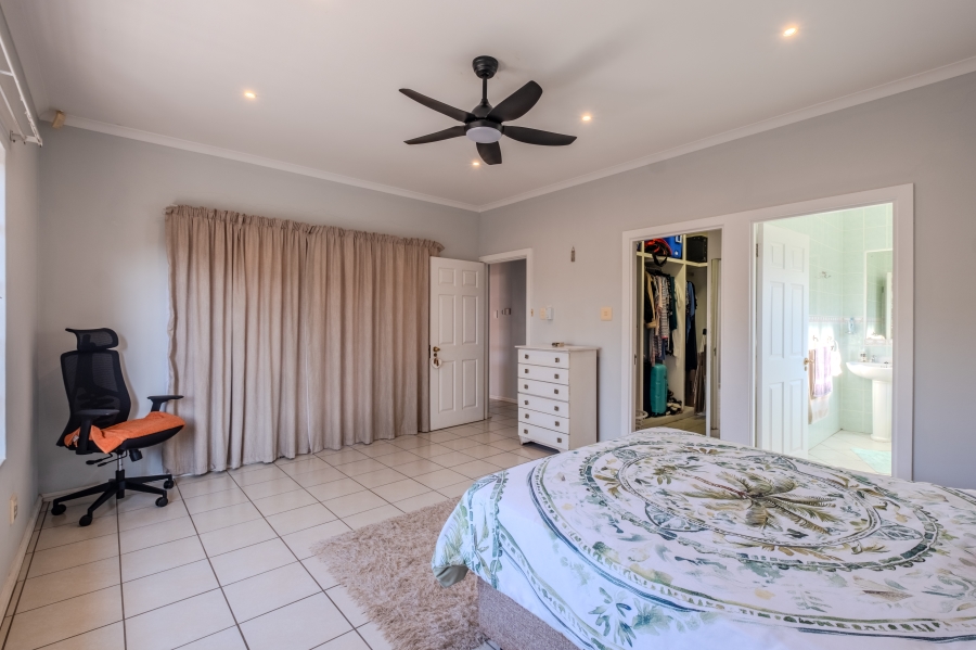 6 Bedroom Property for Sale in Athlone KwaZulu-Natal