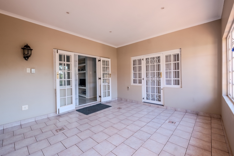 6 Bedroom Property for Sale in Athlone KwaZulu-Natal