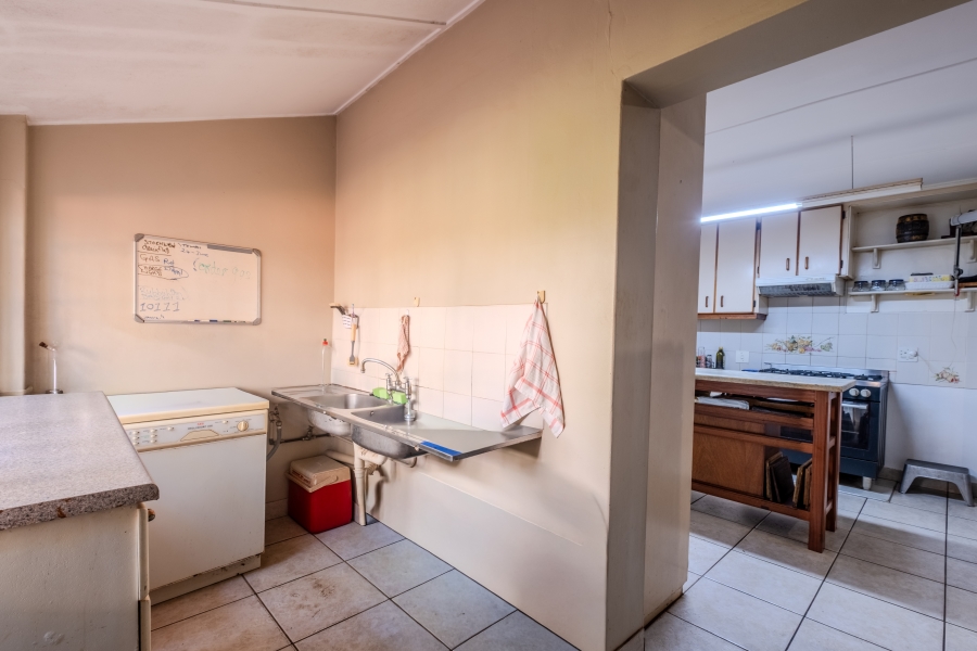 6 Bedroom Property for Sale in Athlone KwaZulu-Natal