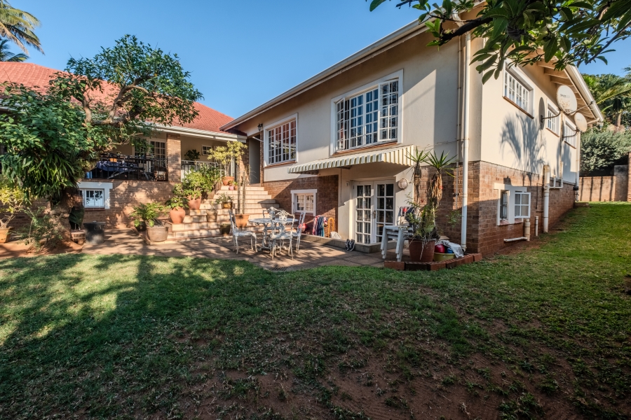6 Bedroom Property for Sale in Athlone KwaZulu-Natal