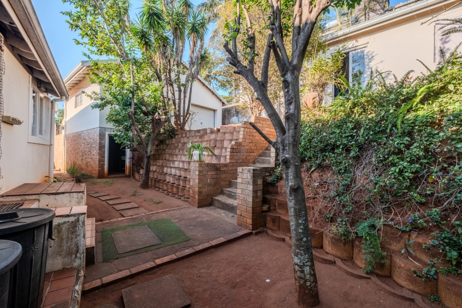 6 Bedroom Property for Sale in Athlone KwaZulu-Natal