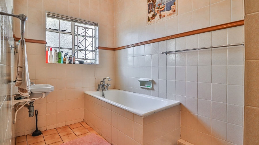 3 Bedroom Property for Sale in Scottsville KwaZulu-Natal
