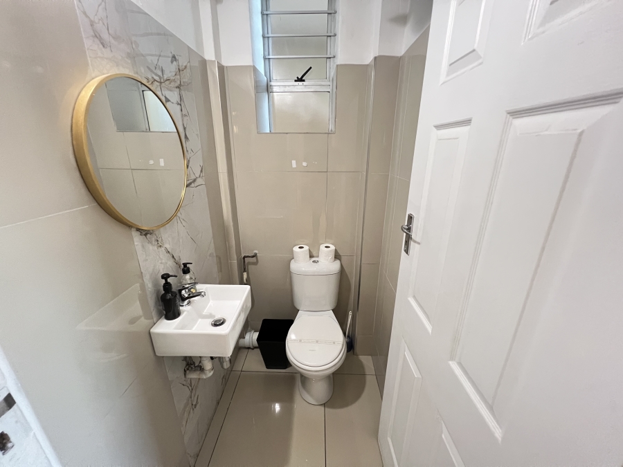 2 Bedroom Property for Sale in South Beach KwaZulu-Natal