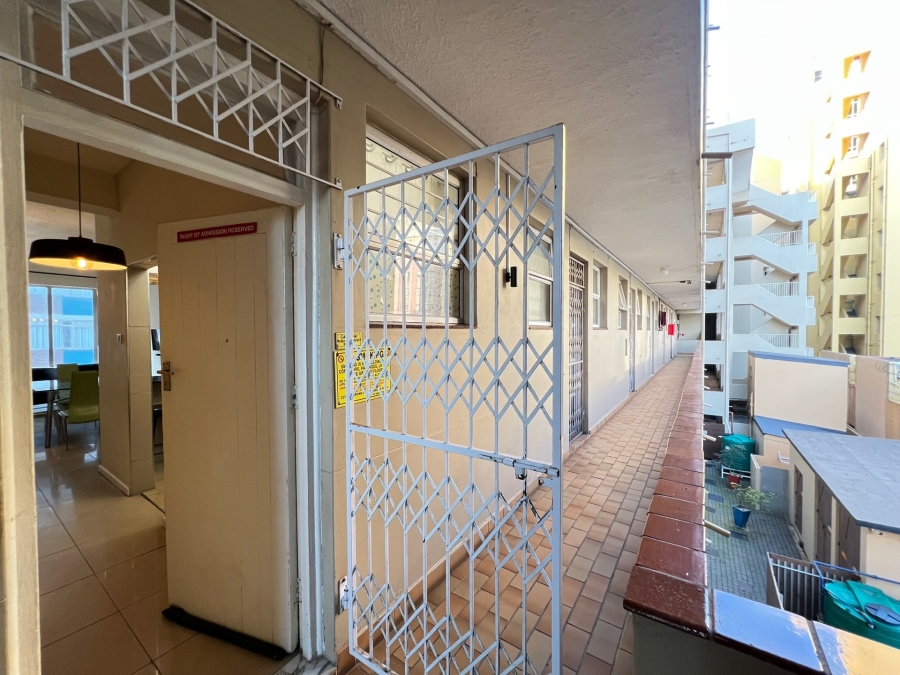 2 Bedroom Property for Sale in South Beach KwaZulu-Natal
