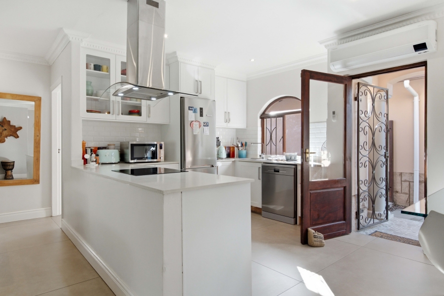 3 Bedroom Property for Sale in Waterfall KwaZulu-Natal