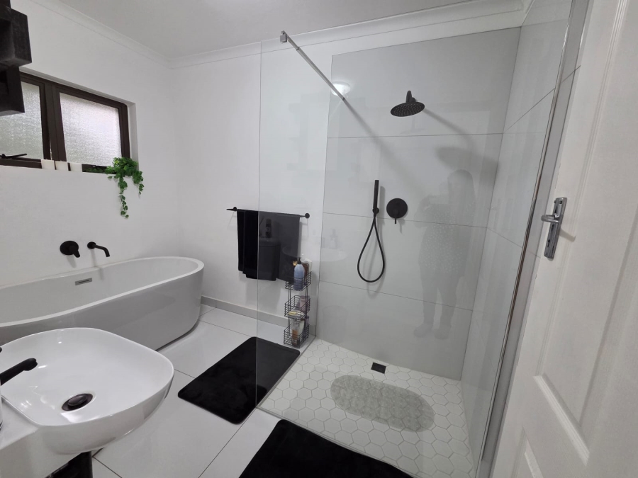 4 Bedroom Property for Sale in Bluff KwaZulu-Natal