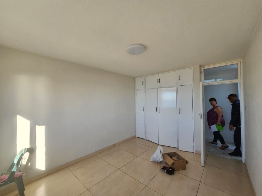 2 Bedroom Property for Sale in Amanzimtoti KwaZulu-Natal
