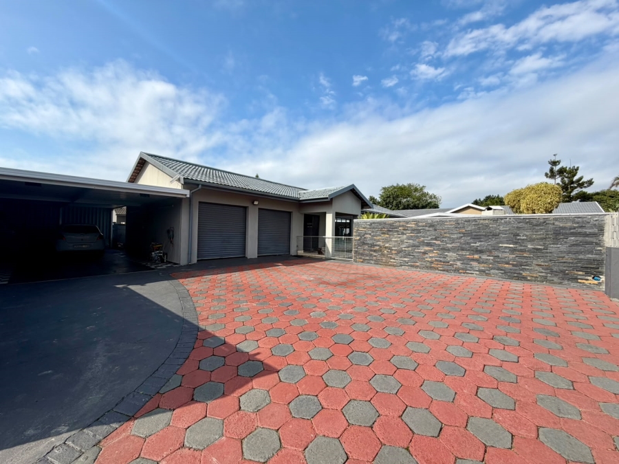 3 Bedroom Property for Sale in Birdswood KwaZulu-Natal