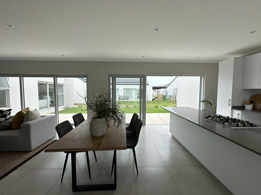 2 Bedroom Property for Sale in Lalela Estate KwaZulu-Natal