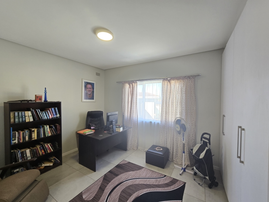 2 Bedroom Property for Sale in Manor Estates KwaZulu-Natal