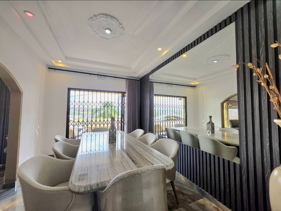 8 Bedroom Property for Sale in Isipingo Hills KwaZulu-Natal