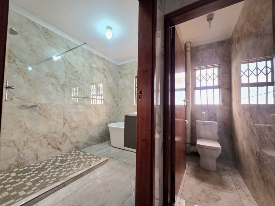 8 Bedroom Property for Sale in Isipingo Hills KwaZulu-Natal