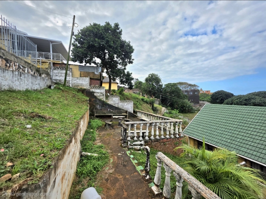 8 Bedroom Property for Sale in Isipingo Hills KwaZulu-Natal