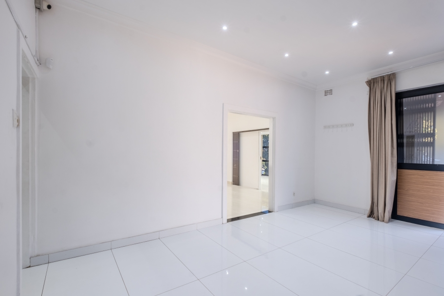 4 Bedroom Property for Sale in Durban North KwaZulu-Natal