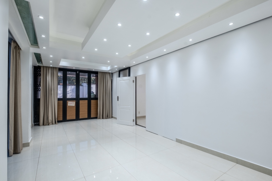 4 Bedroom Property for Sale in Durban North KwaZulu-Natal