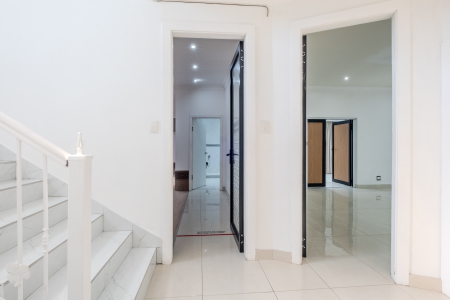 4 Bedroom Property for Sale in Durban North KwaZulu-Natal
