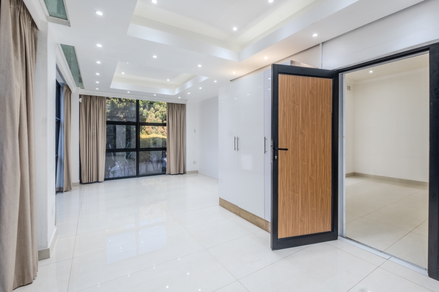 4 Bedroom Property for Sale in Durban North KwaZulu-Natal