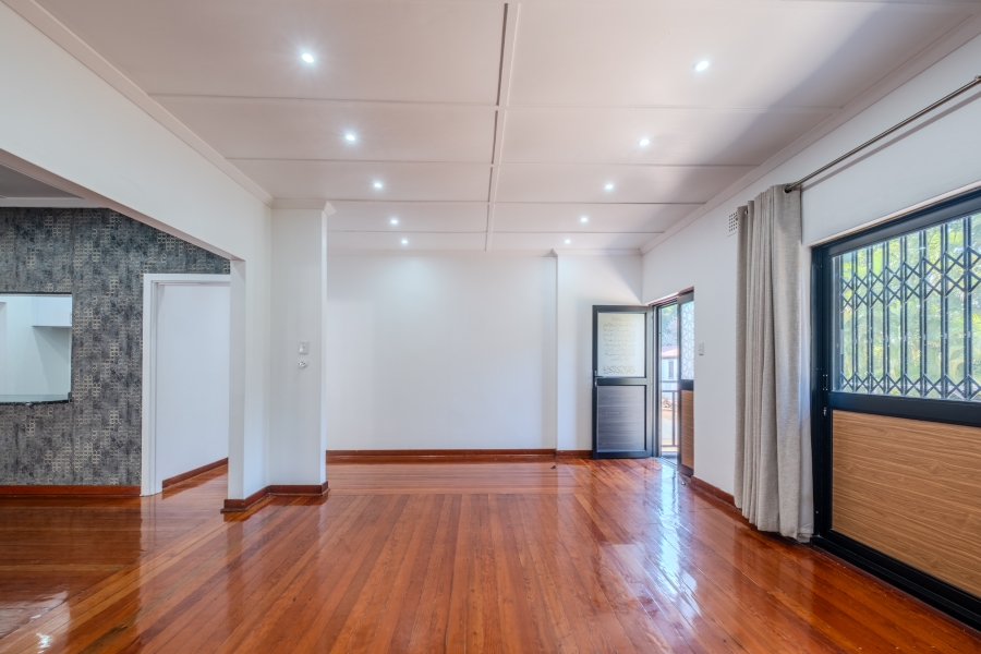 4 Bedroom Property for Sale in Durban North KwaZulu-Natal