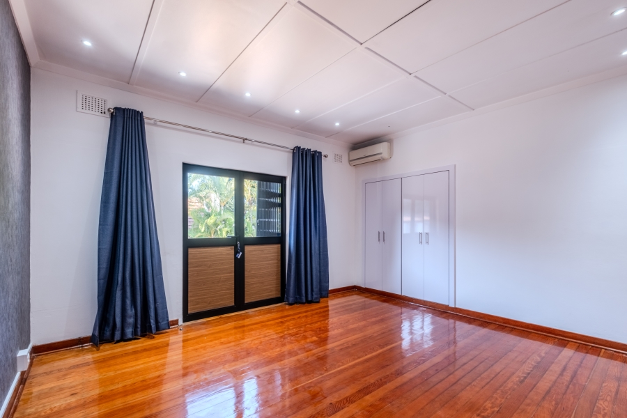 4 Bedroom Property for Sale in Durban North KwaZulu-Natal
