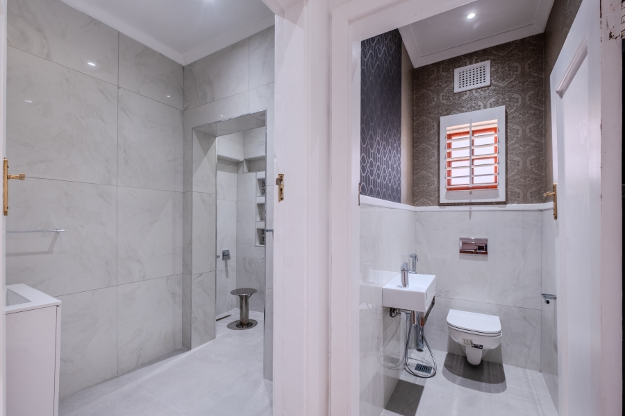 4 Bedroom Property for Sale in Durban North KwaZulu-Natal