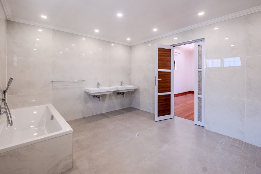 4 Bedroom Property for Sale in Durban North KwaZulu-Natal