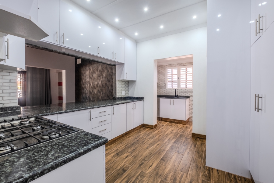 4 Bedroom Property for Sale in Durban North KwaZulu-Natal