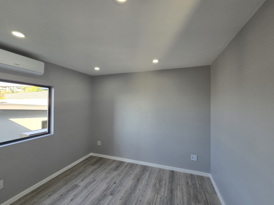 2 Bedroom Property for Sale in Shakas Rock KwaZulu-Natal