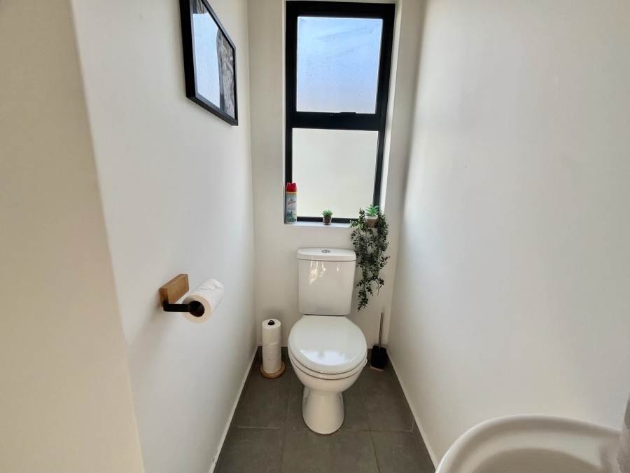 1 Bedroom Property for Sale in Sheffield Beach KwaZulu-Natal