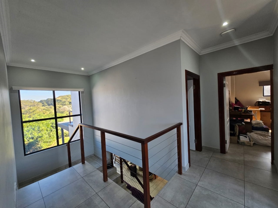 To Let 3 Bedroom Property for Rent in New Salt Rock City KwaZulu-Natal