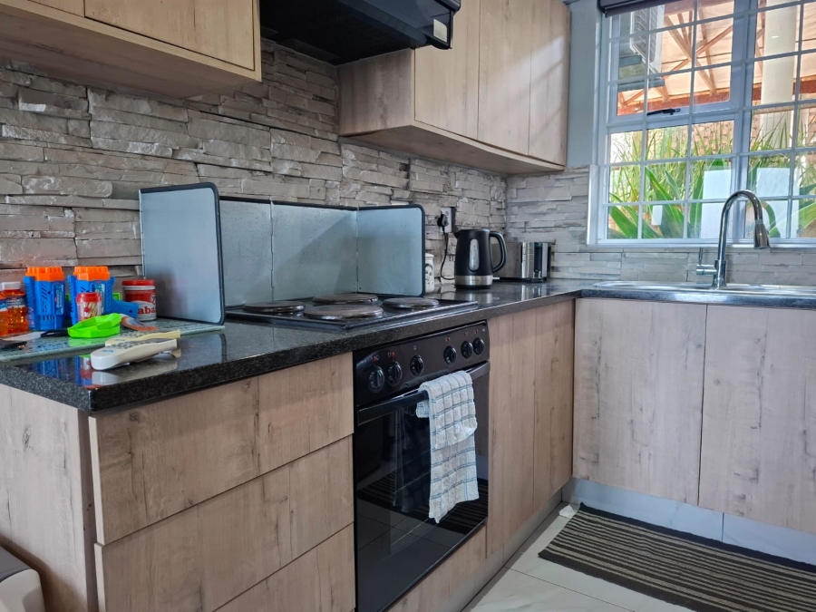 2 Bedroom Property for Sale in Westbrook KwaZulu-Natal