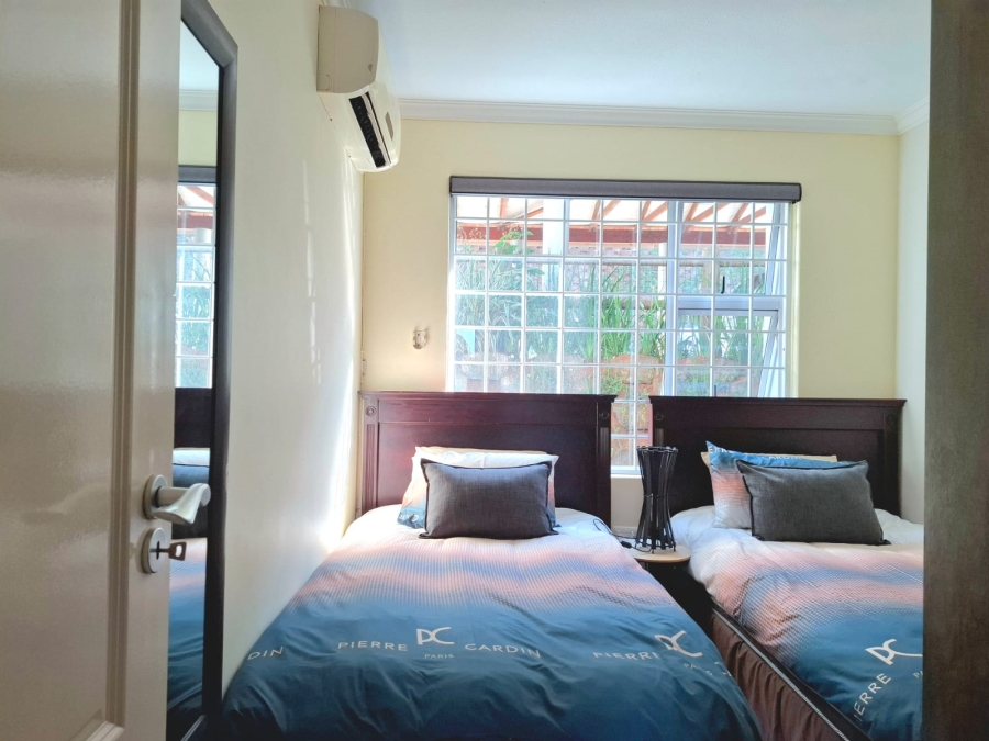 2 Bedroom Property for Sale in Westbrook KwaZulu-Natal