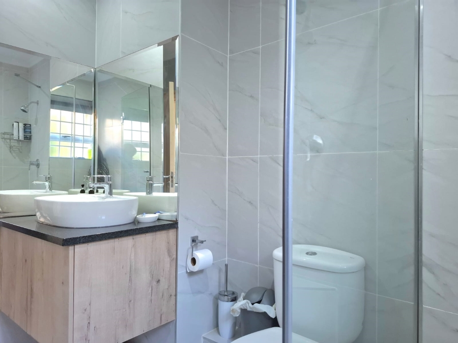 2 Bedroom Property for Sale in Westbrook KwaZulu-Natal